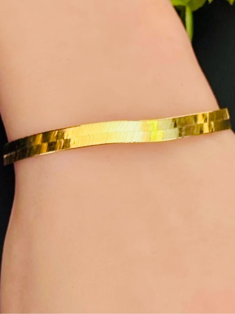 THICK X Large 10K solid gold bracelet cuff herringbone solid 10K bracelet lk New